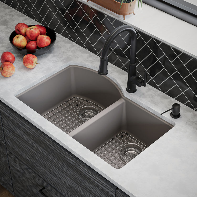 QU-610-CN-PK1 Additional Lifestyle