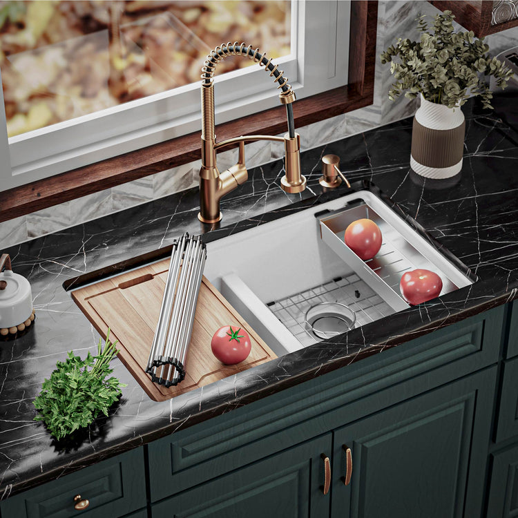 QUWS-880-WH Additional Lifestyle