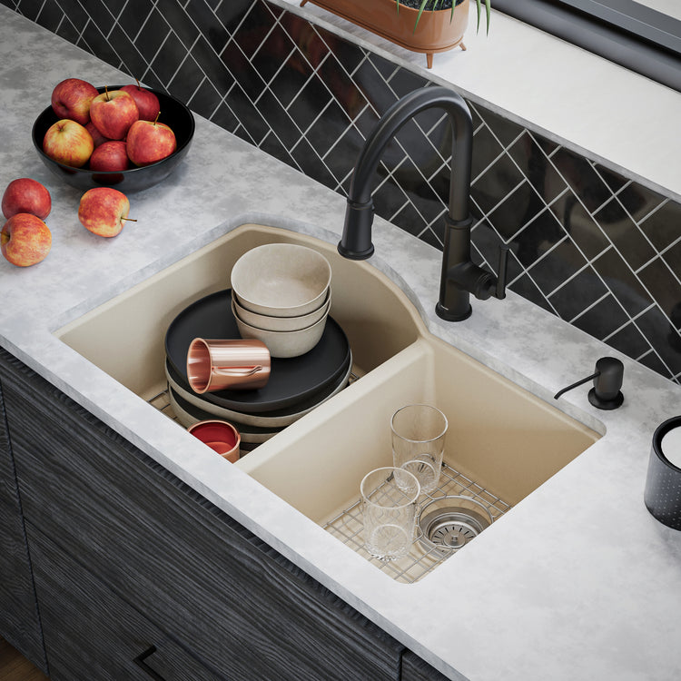 QU-610-BI-PK1 Additional Lifestyle
