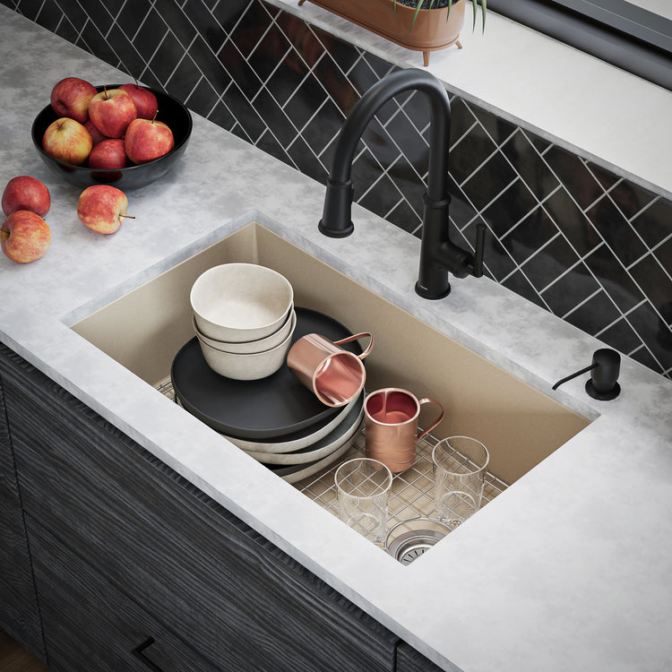 QU-670-BI-PK1 Additional Lifestyle