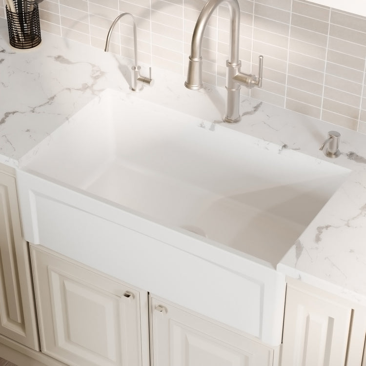 FCP33SBWH Main Lifestyle