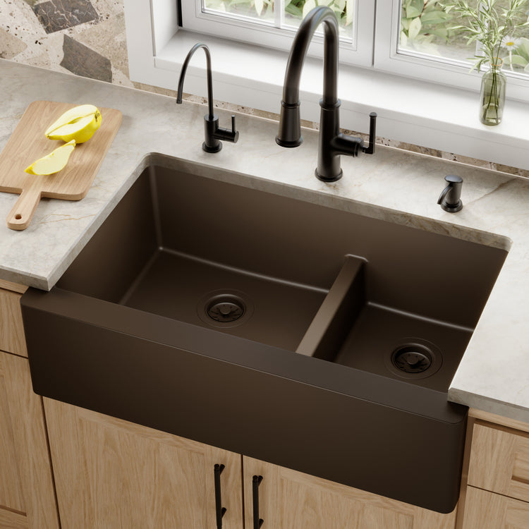 QA-760-BR Main Lifestyle