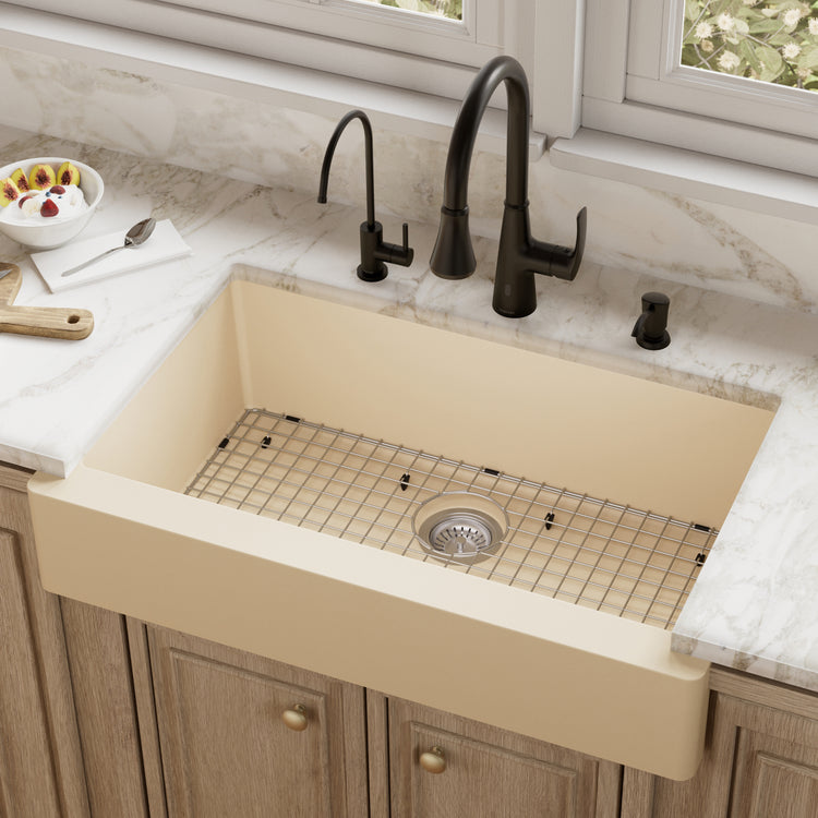 QAR-740-BI-PK1 Main Lifestyle