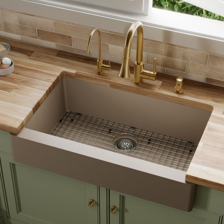 QAR-740-CN-PK1 Main Lifestyle
