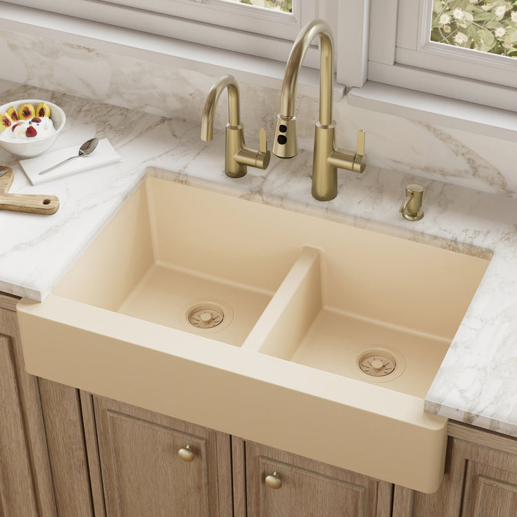 QAR-750-BI Main Lifestyle