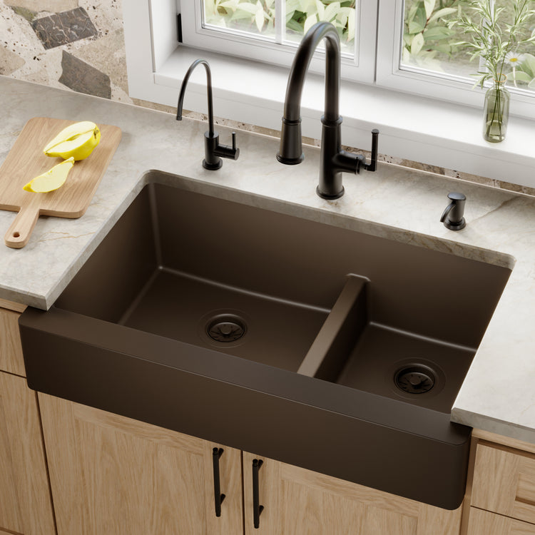 QAR-760-BR Main Lifestyle