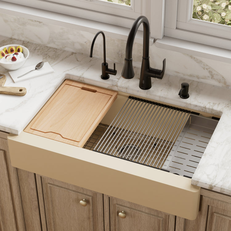QARWS-740-BI Main Lifestyle