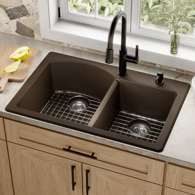 QT-610-BR-PK1 Main Lifestyle