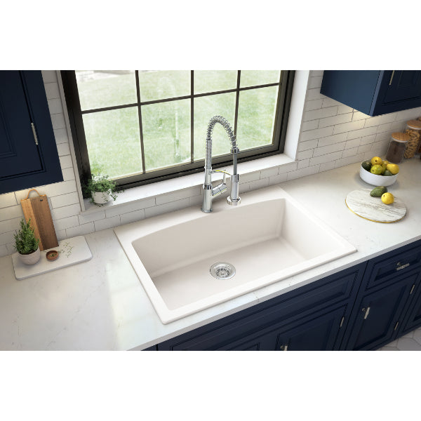 QT-712-WH Main Lifestyle