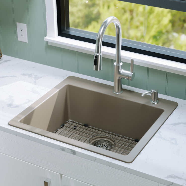 QT-820-CN-PK1 Main Lifestyle
