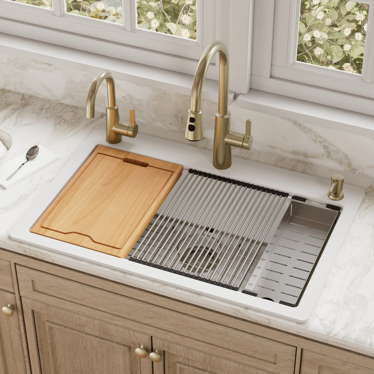 QTWS-875-WH Main Lifestyle