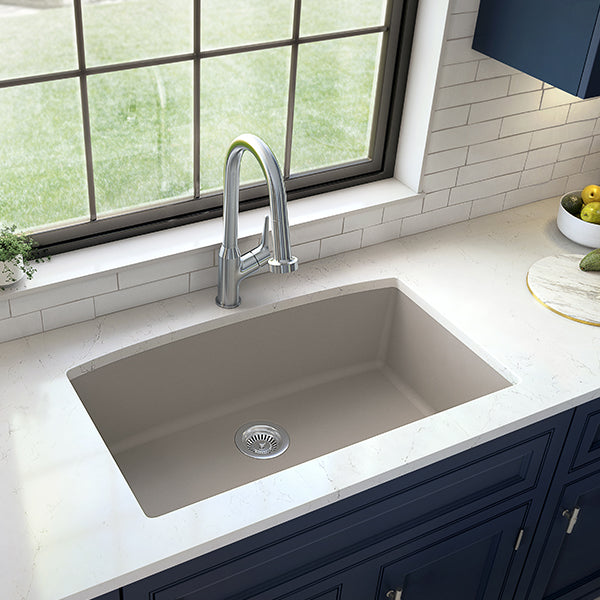 QU-712-CN-PK1 Main Lifestyle