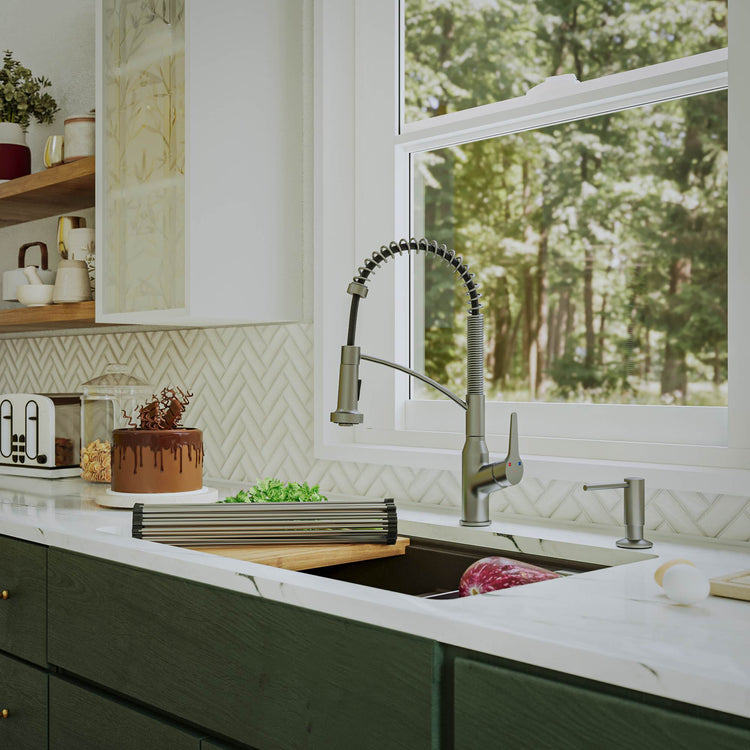 QUWS-880-BR Additional Lifestyle