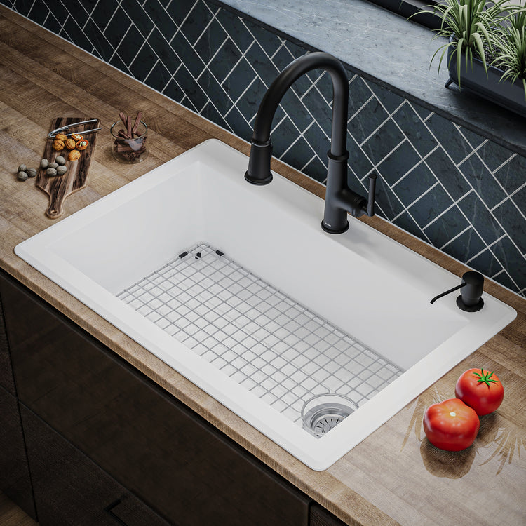 QT-670-WH-PK1 Additional Lifestyle