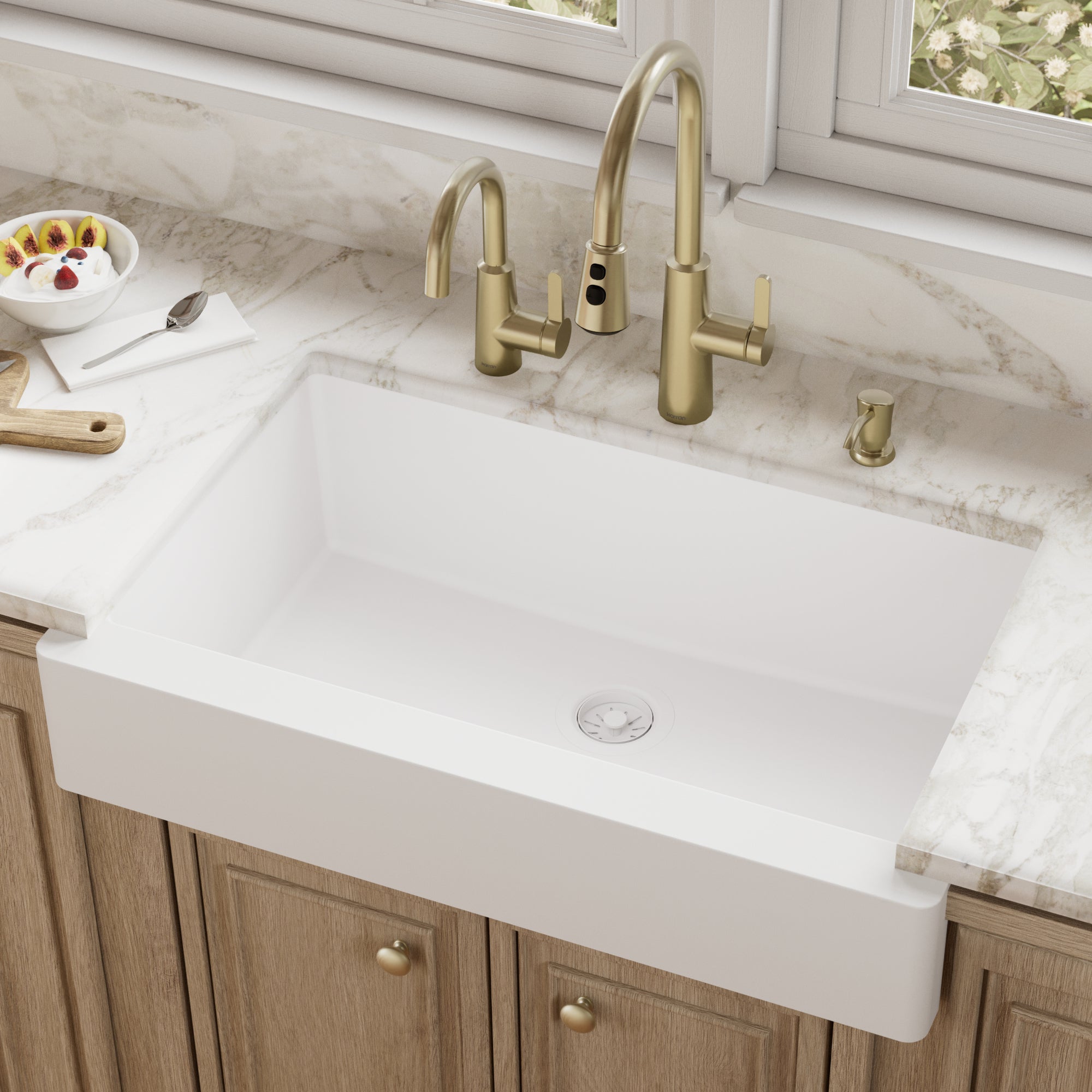 QAR-740 Retrofit Farmhouse/Apron-Front Quartz Composite 34 in