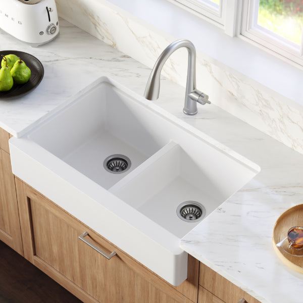 QAR-750-WH-PK1 Main Lifestyle
