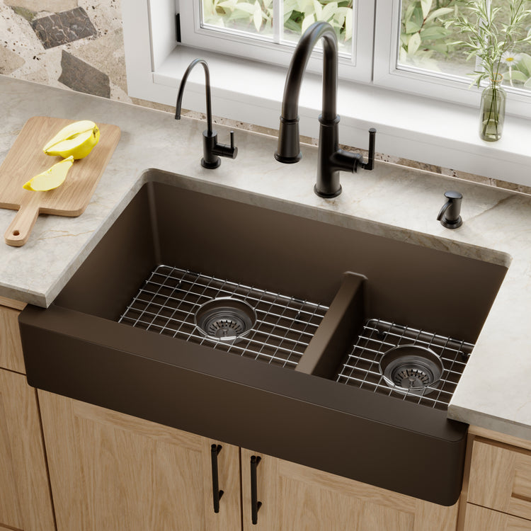 QAR-760-BR-PK1 Main Lifestyle