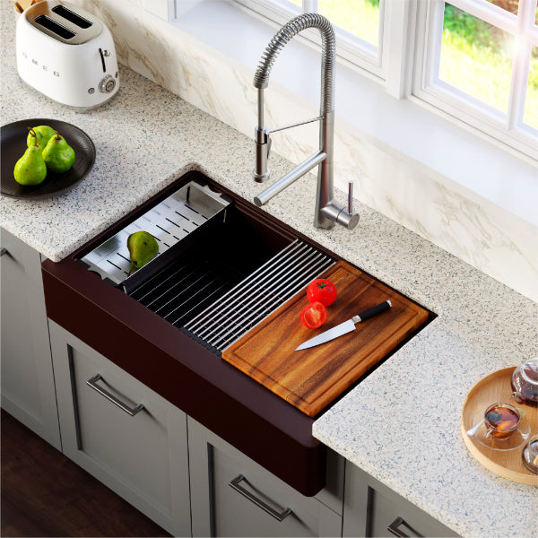 QARWS-740-BR Main Lifestyle