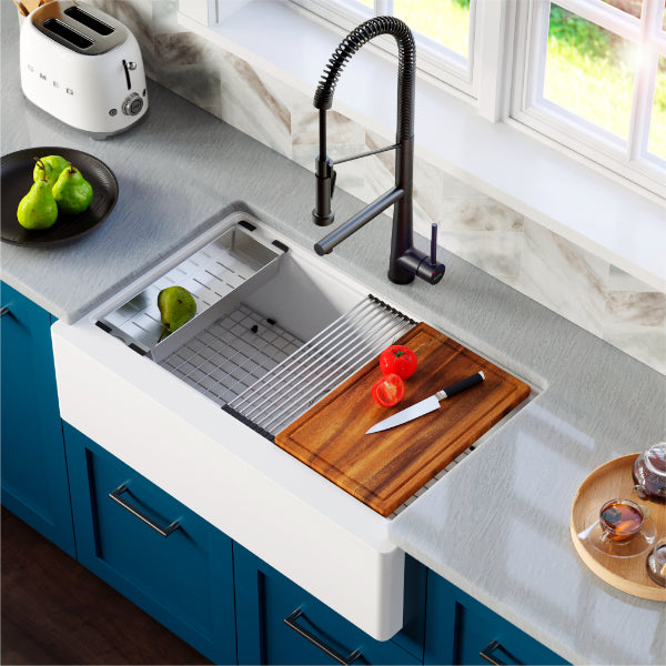 QAWS-740-WH Main Lifestyle