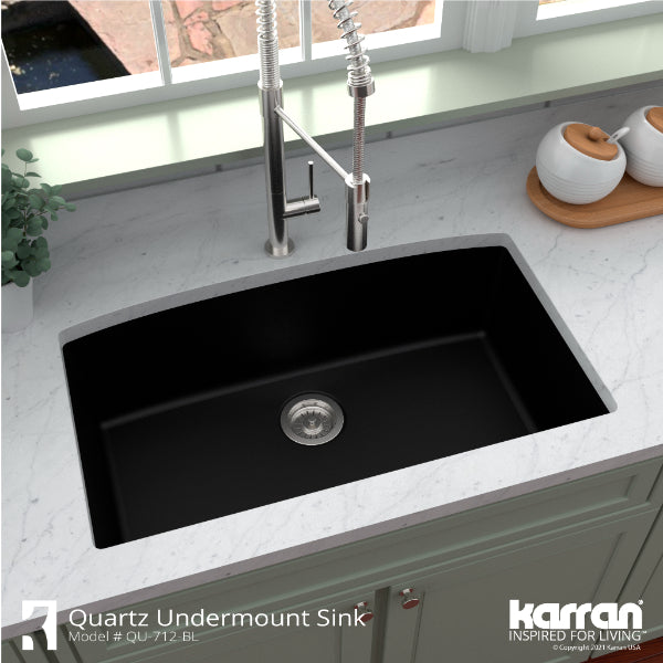 QU-712-BL-PK1 Main Lifestyle