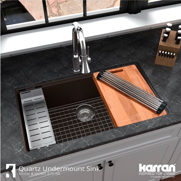 QUWS-875-BR Main Lifestyle
