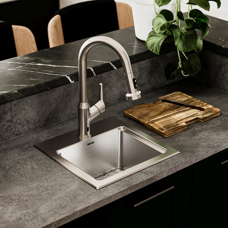 WS1025SS Main Lifestyle